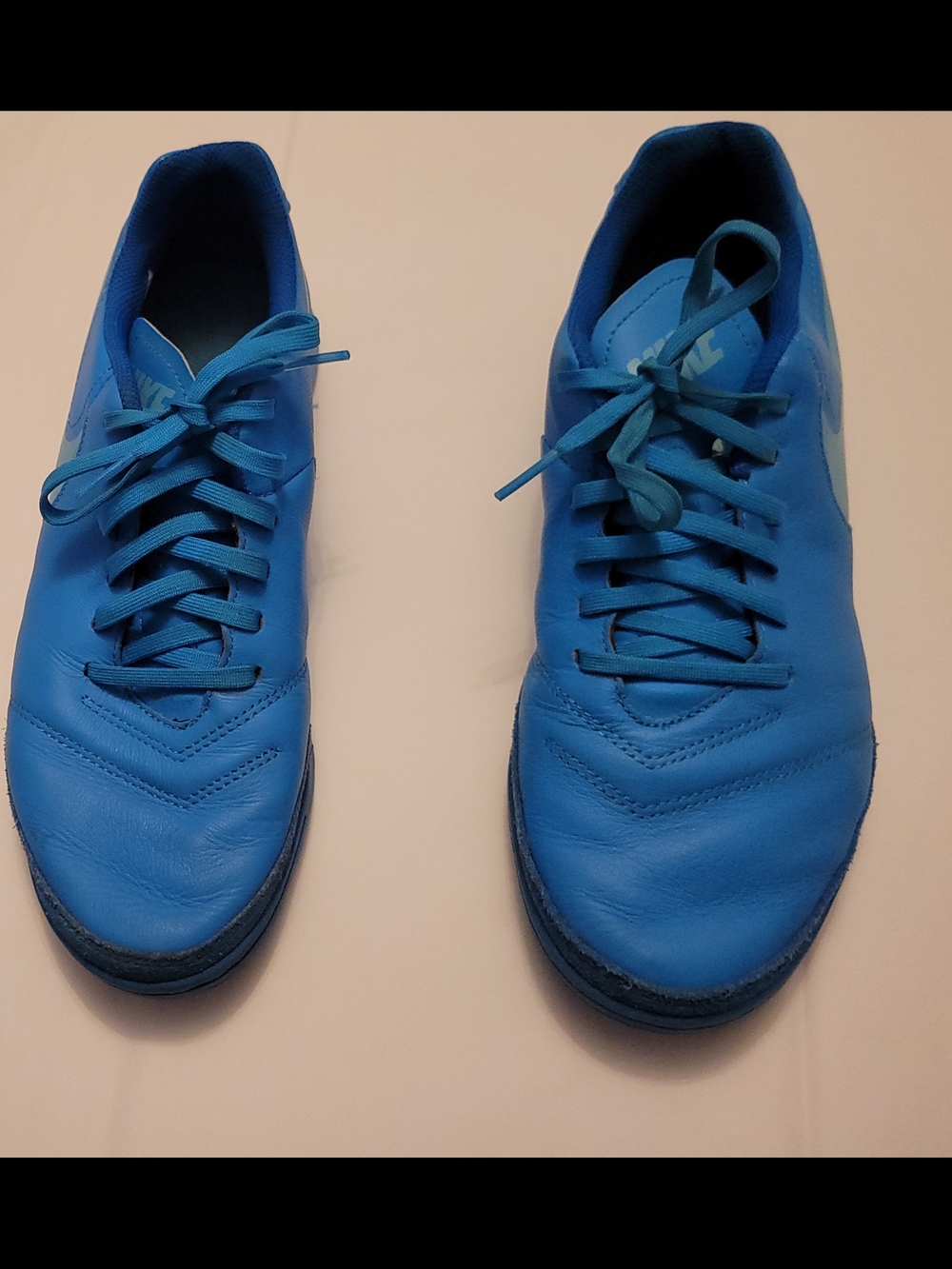 Nike Men’s Bright Blue Athletic Trainers